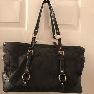 Coach Black Tote Bag with zipper
